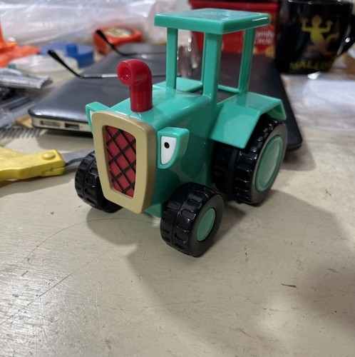 Bob the builder - builder, travis