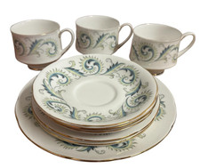 Joblot Royal Standard 'Garland' Fine Bone |t22