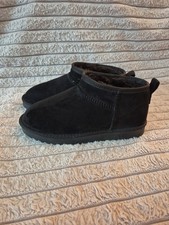 Graceland Short Black Winter