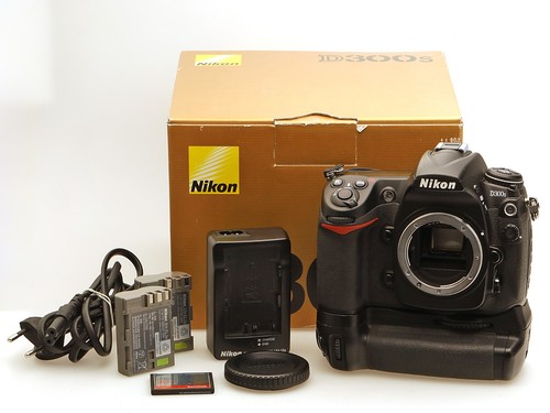 Nikon d300s dslr camera body - d300s,