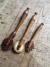 Antique treen pastry - 3,