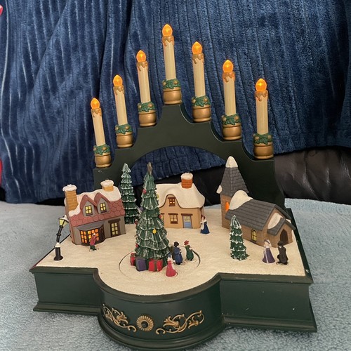 Avon christmas candle - avon, arch
