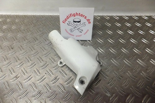 Front fender bracket - fender,