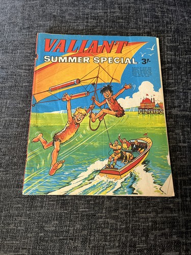 Valiant summer special comic - valiant,