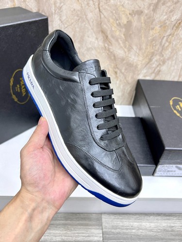 New black prada - 🖲️new,