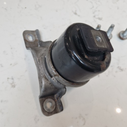 Ford mondeo right side engine - ford,