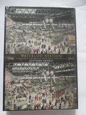 Waterloo station during war - station,
