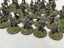 x24 WWII Fallschirmjäger -Esci- Painted 1/72