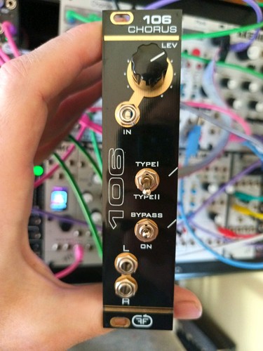 Feedback modules 106 stereo - feedback,
