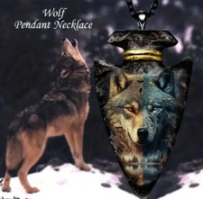 Wolf Necklace Arrowhead Style Two Tone Design Husky Dogs Beautiful Item NEW