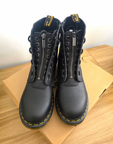 Martens 1460 pascal front - martens,