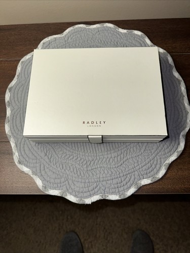 Radley london jewelry box - london,