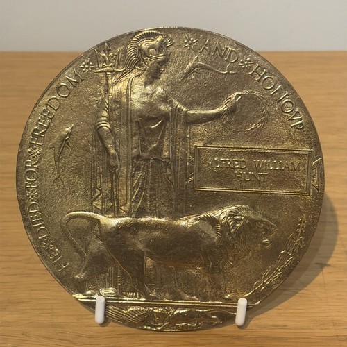 World war death plaque - death,