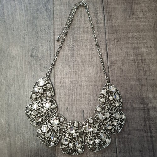 Vintage bib style - bib, statement