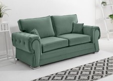 Victoria Sofa Couch in Plush
