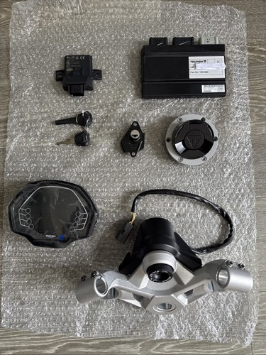 Triumph daytona 660 dash - triumph,