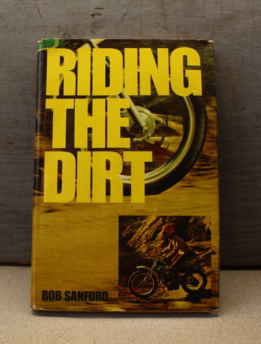 Riding the dirt dust cover - dust,