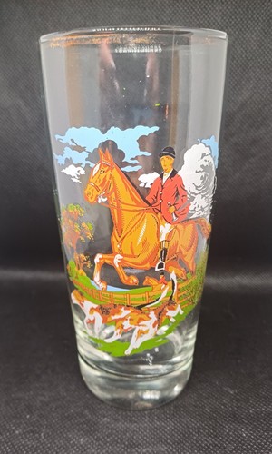 Vintage drinking glass horse - drinking,