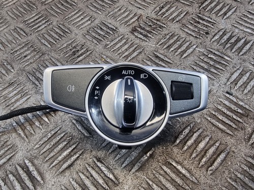 Mercedes e220 headlight - mercedes,
