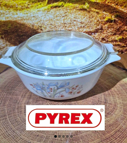 Pyrex white floral - white,