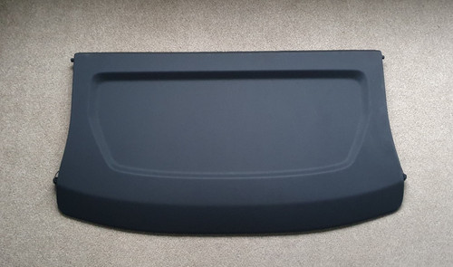 Audi boot load cover - q3,