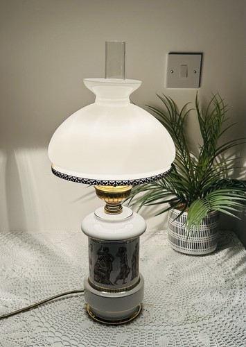 Vintage hand made italy oil - in,