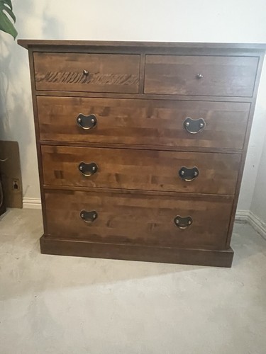Laura ashley garratt - ashley,