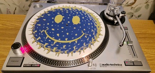 Trippy smiley slipmat record - smiley,