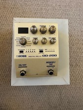 Boss DD-200 Digital Delay Pedal with MIDI