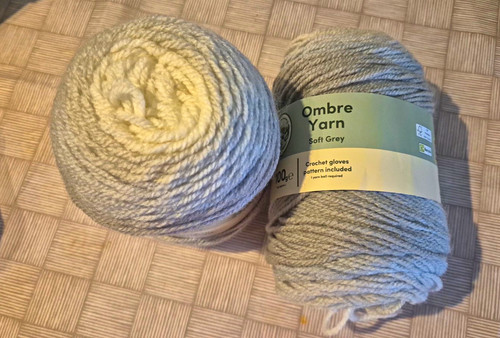 Ombre yarn colour - colour, gradient