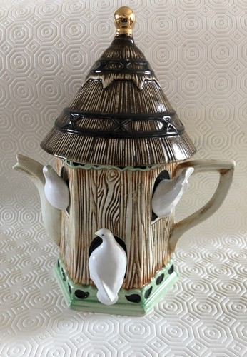 Vintage 1995 the tea pottery - the,