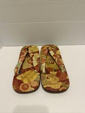 Wooden asian geisha shoes red - wooden,