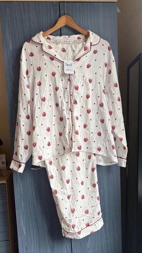 Strawberry heart cotton - &,