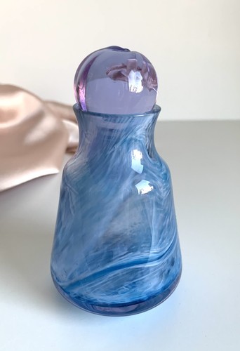 Small blue perfume - blue,