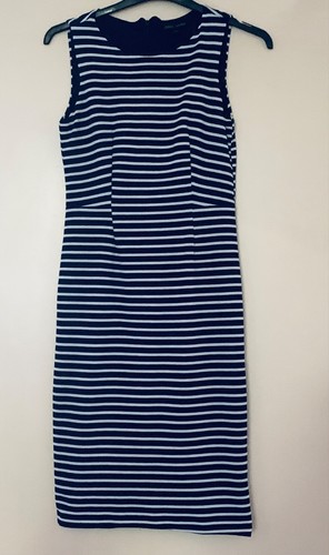 Debbie shuchat navy and white