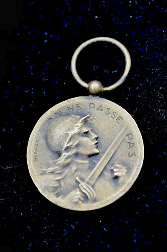 Vintage ww1 military medal - ww1,