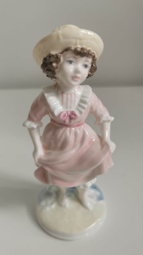 Coalport figurine paddling ltd - coalport,