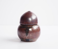 MICHAEL CARDEW Studio Pottery - Screw Top Stoneware Salt Pot / Pourer