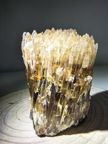 Stunning amber calcite crystal - stunning,
