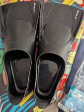 Swimming training fins Decathlon 