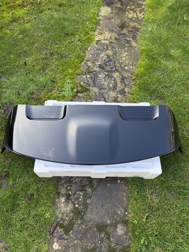 Land rover rear - land,