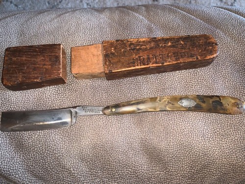 Vintage straight razor - , wood