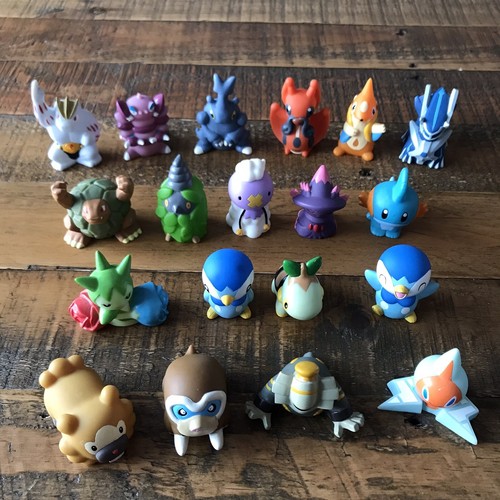 Nintendo pokemon figures - nintendo,