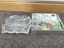 Glass ornamentive bowl - ornamentive,