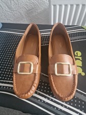 Size 5 Tu Tan Shoes Sole Comfort Slip On