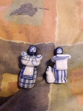 BLUE & WHITE FIGURES ONE WITH
