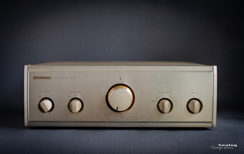 Amplifier pioneer - amplifier,
