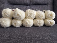 10x We Love Yarn 50g Balls