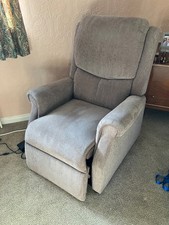 Drive Indiana Single Motor Fabric Petite Rise and Recline Chair Tilt Armchair