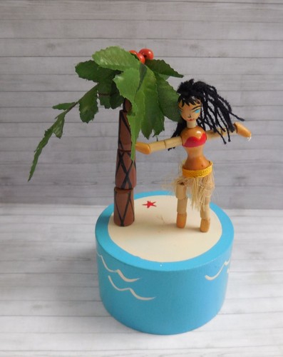 Hula girl desert - hula,